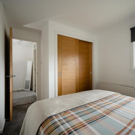Ness Riverfront Holiday Home - City Centre Inverness Exteriör bild